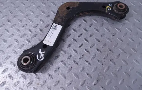 Rear upper control arm/wishbone