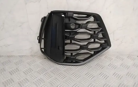 Audi RS3 Front bumper lower grill 8Y0807682F