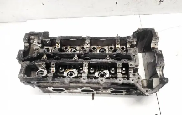 Chrysler 300 - 300C Engine head r6420163601