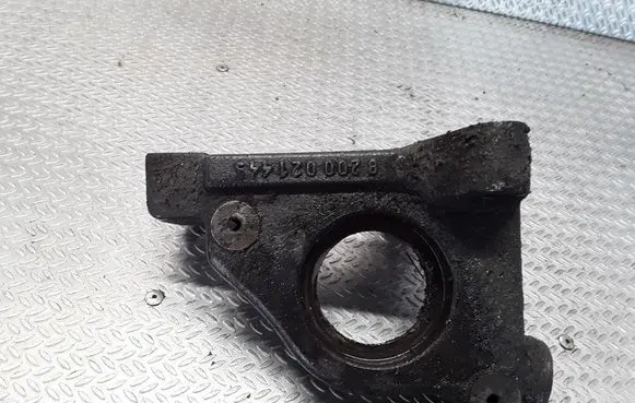 Renault Espace III Driveshaft support bearing bracket 8200021443