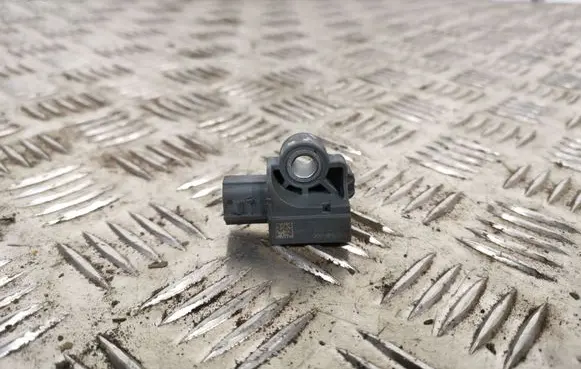 KIA Sorento Airbag deployment crash/impact sensor 95920B4000