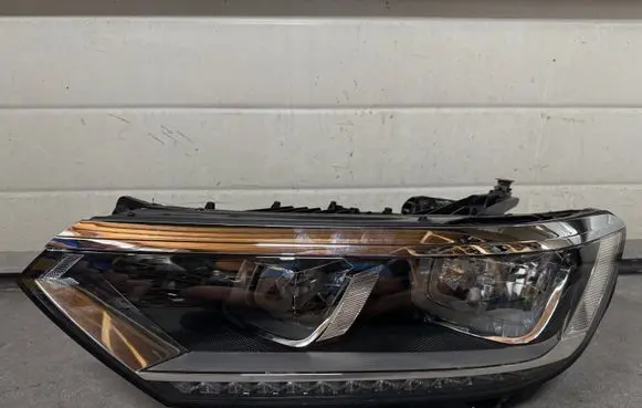 Volkswagen PASSAT B8 Headlight/headlamp 3G1941035C
