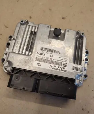 KIA Sportage Engine control unit/module 3911427346