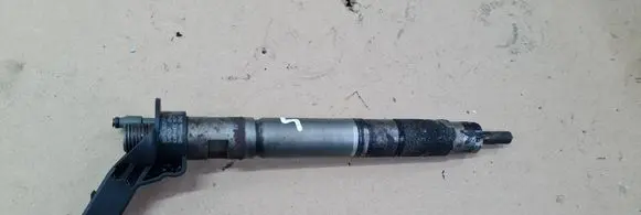 Audi A7 S7 4G Fuel injector 059130277CC
