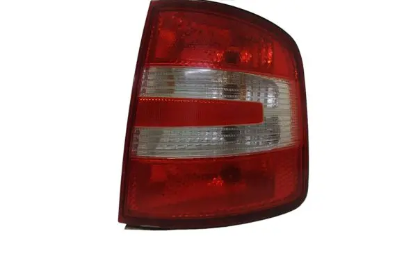 Skoda Fabia Mk1 (6Y) Rear/tail lights 6Y9945112D 6Y9945096E