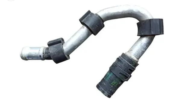Audi Q7 4L Engine coolant pipe/hose 7L0815985