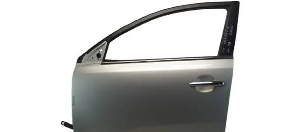 KIA Sportage Front door