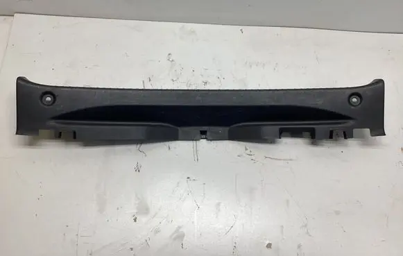 Nissan Qashqai Trunk/boot sill cover protection 84992JD00A