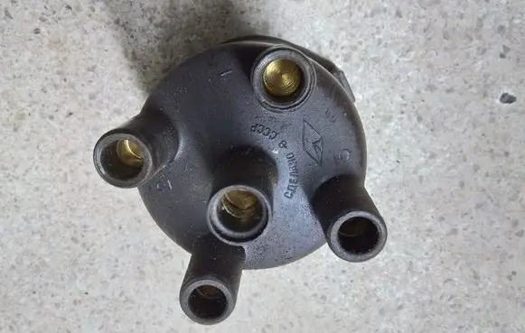 VAZ 2101 Spark distributor cap P125500