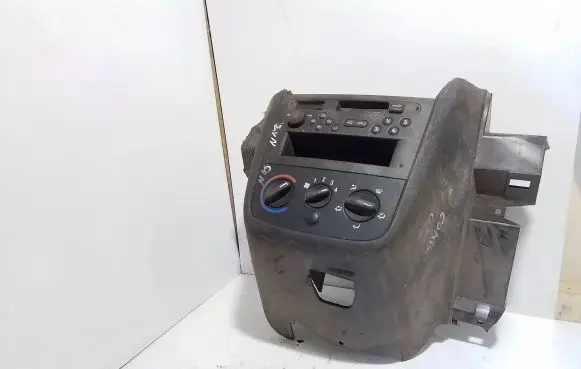 Opel Combo C Radio/CD/DVD/GPS head unit