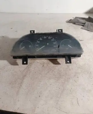Hyundai Pony Speedometer (instrument cluster) 71112221