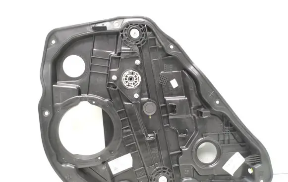 Toyota Yaris XP210 Rear window lifting mechanism without motor 83470J7410 Aa570k0020