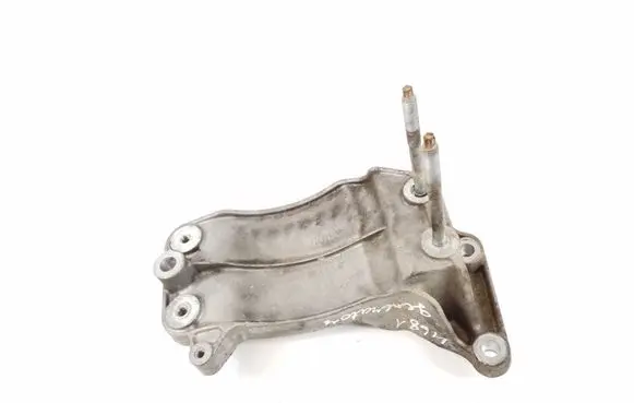 Jeep Grand Cherokee Generator/alternator bracket 68194513AA