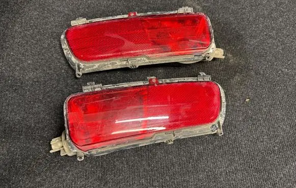 Citroen C4 Grand Picasso Rear fog light 98200802 9688387880 163940