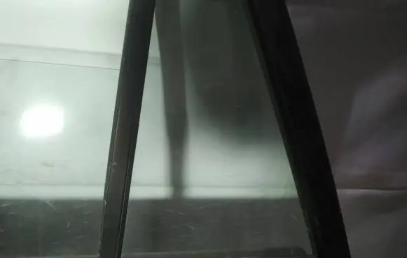 Suzuki Grand Vitara II Rear vent window glass AS2