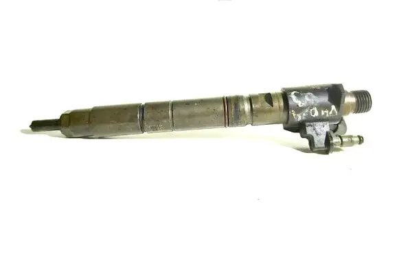 Volvo V40 Fuel injector 31303238 0445116046