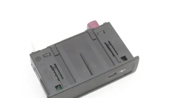 Mercedes-Benz A W177 USB socket connector A2478203902