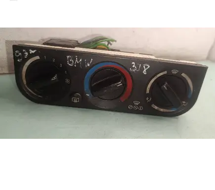 BMW 3 E36 Climate control unit 64111393870