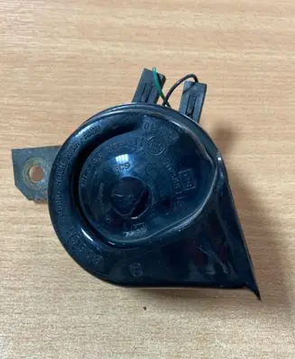 Nissan Note (E11) Horn signal 703881157