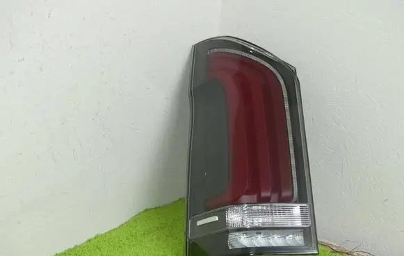 Mercedes-Benz V Class W447 Rear/tail lights 4478204202