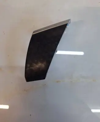 BMW X6 E71 Dashboard glove box trim 4992101