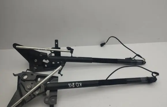 Audi A7 S7 4G Tailgate/trunk strut/damper 4G8827851F 4G8827852F