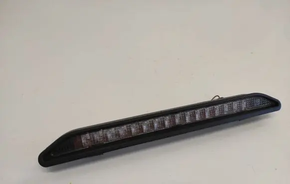 Opel Zafira A Third/center stoplight 90582025 250200 0009910001