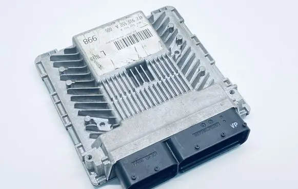 Audi A6 S6 C6 4F Engine control unit/module 4F2910552A 4F0907552A