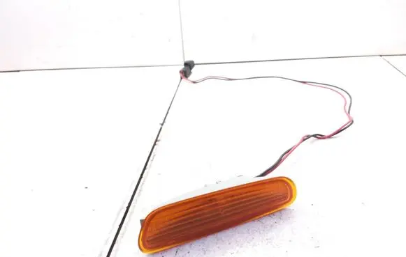 Volvo S40, V40 Front fender indicator light FL30613665