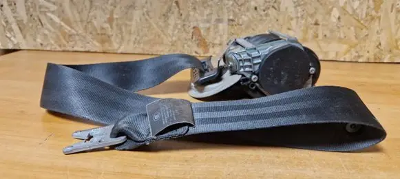 Renault Laguna III Front seatbelt 868840031r