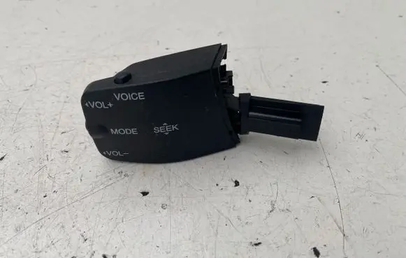 Ford C-MAX I Sound control switch 758709