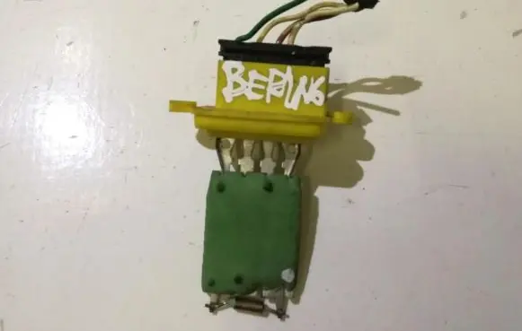 Citroen Berlingo Heater blower motor/fan resistor 4R97K3R93K 2R93K