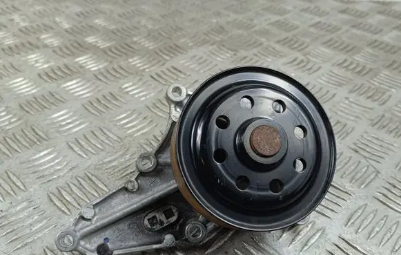 Honda CR-V Water pump