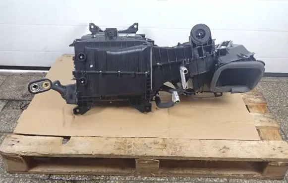 Jaguar XJ X351 Interior heater climate box assembly FW9319B55AG
