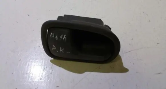 Mazda 626 Front door interior handle dh22i