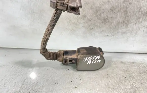 Rear air suspension level height sensor