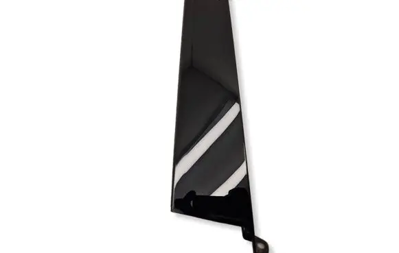 Peugeot 2008 II Rear door glass trim molding 98258556780