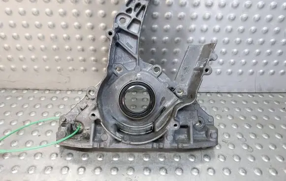 Audi A4 S4 B7 8E 8H Driveshaft support bearing bracket S26372379 06D103153B
