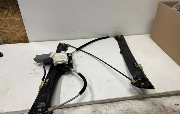 BMW X4 F26 Front door window regulator with motor 7344670