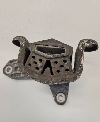 Volkswagen Transporter - Caravelle T5 Engine mount vacuum valve 7E0399151A AIS19CU3