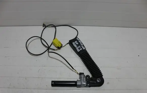 Fiat Ducato Front seatbelt buckle 607049000D C485 16092009AED