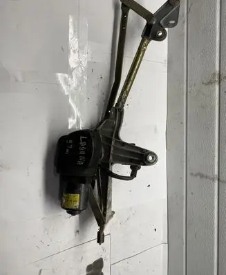 Renault Laguna II Front wiper linkage and motor 53546402