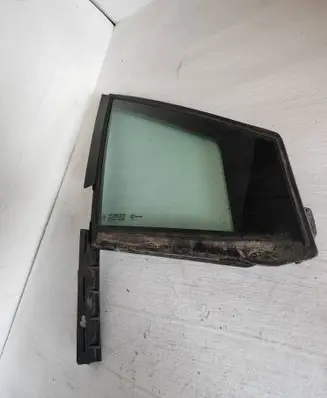 Citroen C4 I Front door vent window glass four-door 9656851580