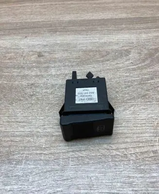 Volkswagen Golf IV Electric window control switch 4A0941503