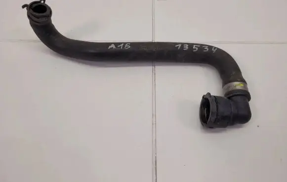 Land Rover Range Rover Evoque L538 Engine coolant pipe/hose GJ328C481AA