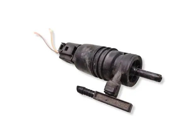 Mercedes-Benz E W212 Windscreen/windshield washer pump 2218690121