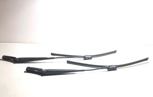 Volkswagen Tiguan Front wiper blade arm 5N1955409