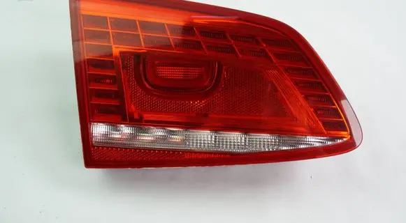 Volkswagen PASSAT B7 Tailgate rear/tail lights 3AF945307E