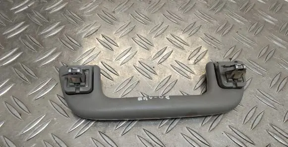 Toyota RAV 4 (XA30) Front interior roof grab handle