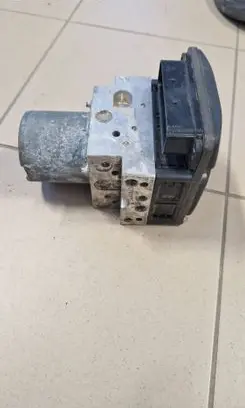 BMW X5 E70 ABS Pump 6854057 6854055